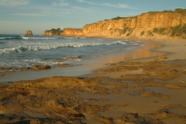Warm morning at Split Point, Aireys Inlet, Great Ocean Road, Victoria, Australia.