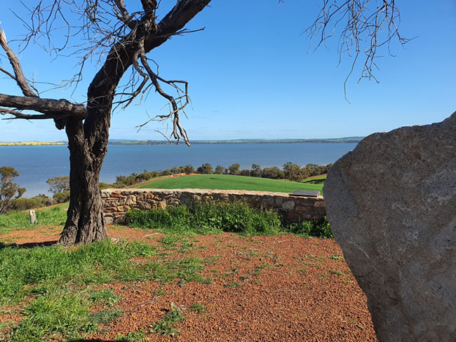 Lake Dumbleyung, from the Pussycat Hill lookout.