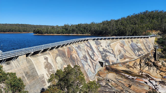 Wellington Dam, near the town of Collie, in Western Australia. Dam wall art, rather than silo art!